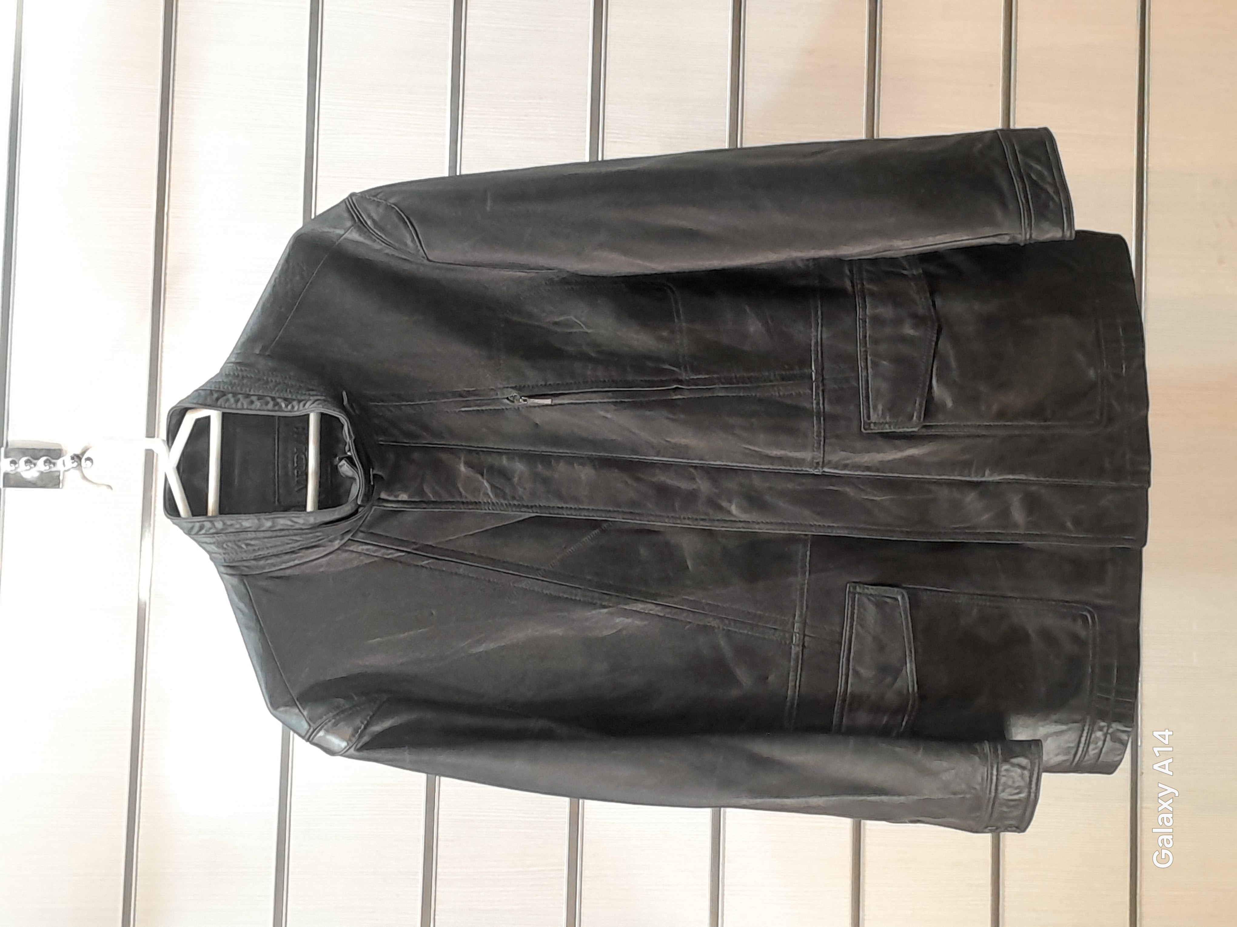 اورکت مردانه چرم طبیعی برند leather SAJAD بادوام بسیار بالا