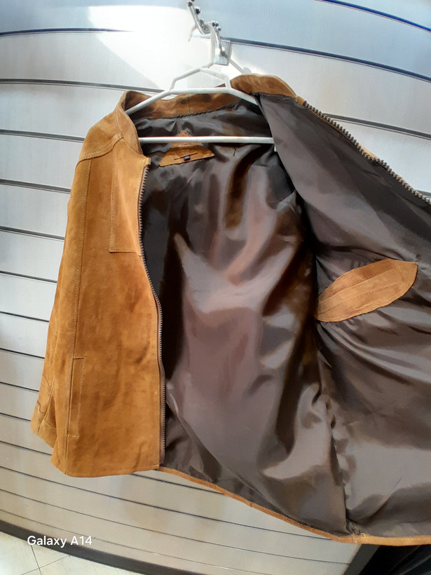 کاپشن مردانه چرم جیر اصلی برند leather SAJADبادوام بسیار بالا