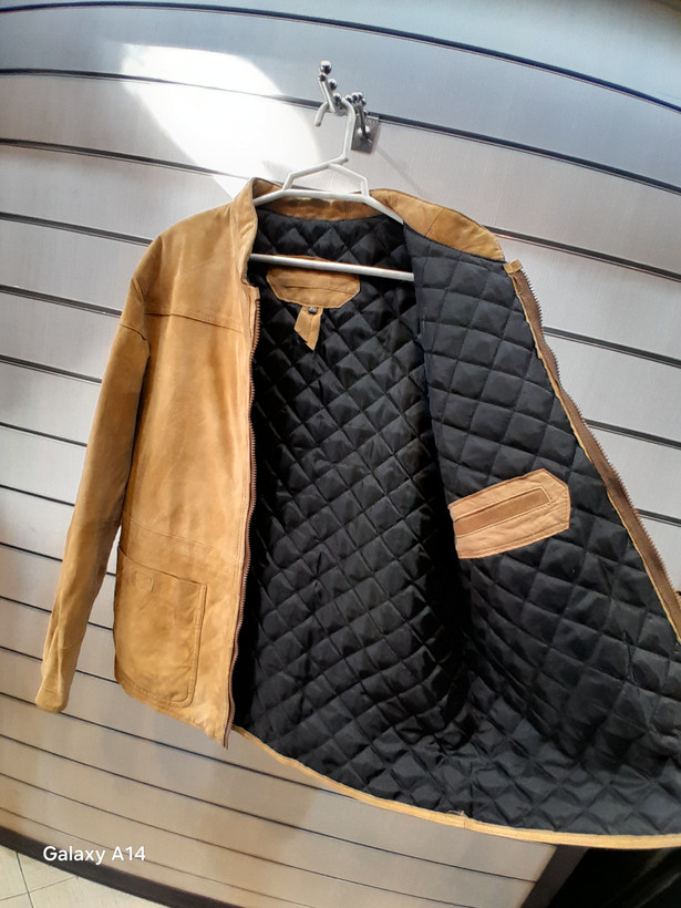 کاپشن مردانه چرم جیر اصلی برند leather SAJADبادوام بسیار بالا