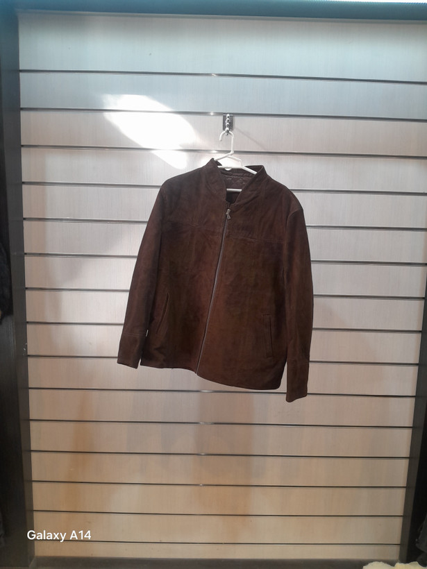 کاپشن مردانه چرم جیر اصلی برند leather SAJADبادوام بسیار بالا