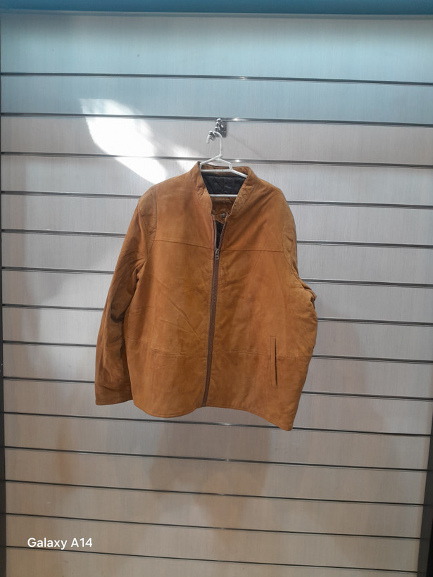 کاپشن مردانه چرم جیر اصلی برند leather SAJADبادوام بسیار بالا