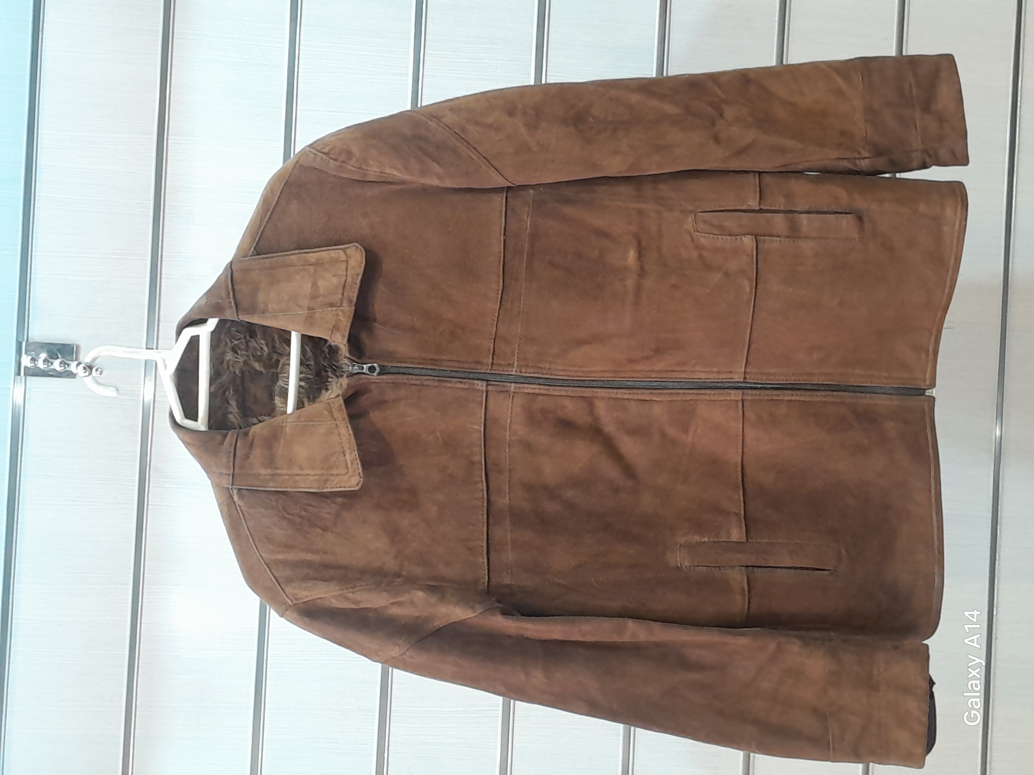کاپشن مردانه چرم جیر طبیعی برند leather SAJAD بادوام بسیار بالا