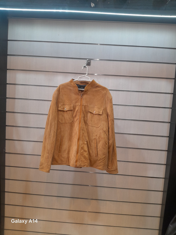 کاپشن مردانه چرم جیر اصلی برند leather SAJADبادوام بسیار بالا