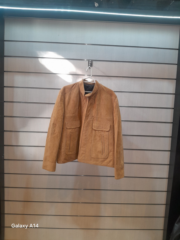 کاپشن مردانه چرم جیر اصلی برند leather SAJADبادوام بسیار بالا
