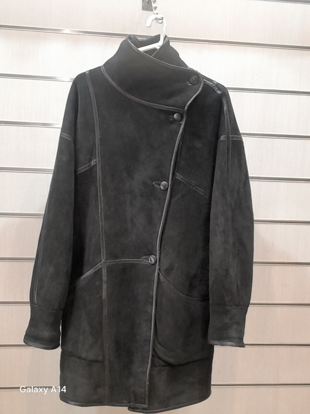 پالتو اسپورت پوست بوفالو اصلی برند leather SAJADبادوام بسیار بالا