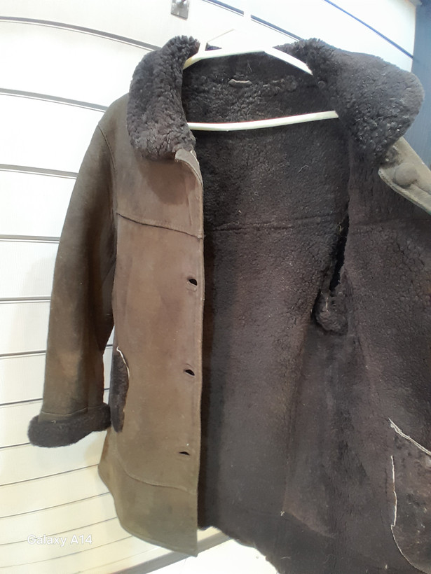 پالتو زنانه پوست بوفالو اصلی برند leather SAJADبادوام بسیار بالا