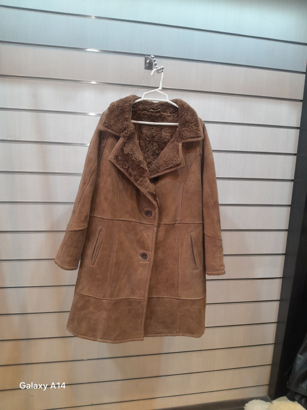 پالتو مردانه پوست بوفالو اصلی برند leather SAJADبادوام بسیار بالا