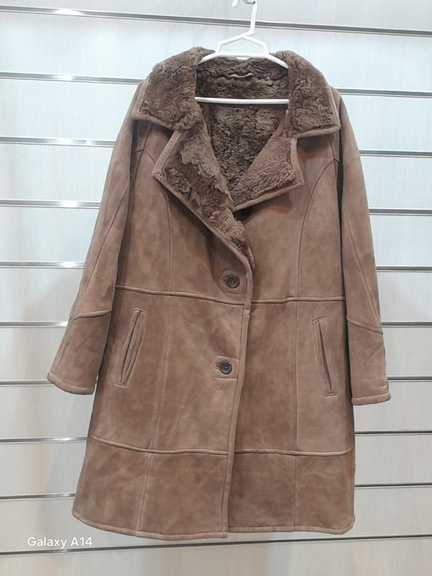 پالتو مردانه پوست بوفالو اصلی برند leather SAJADبادوام بسیار بالا