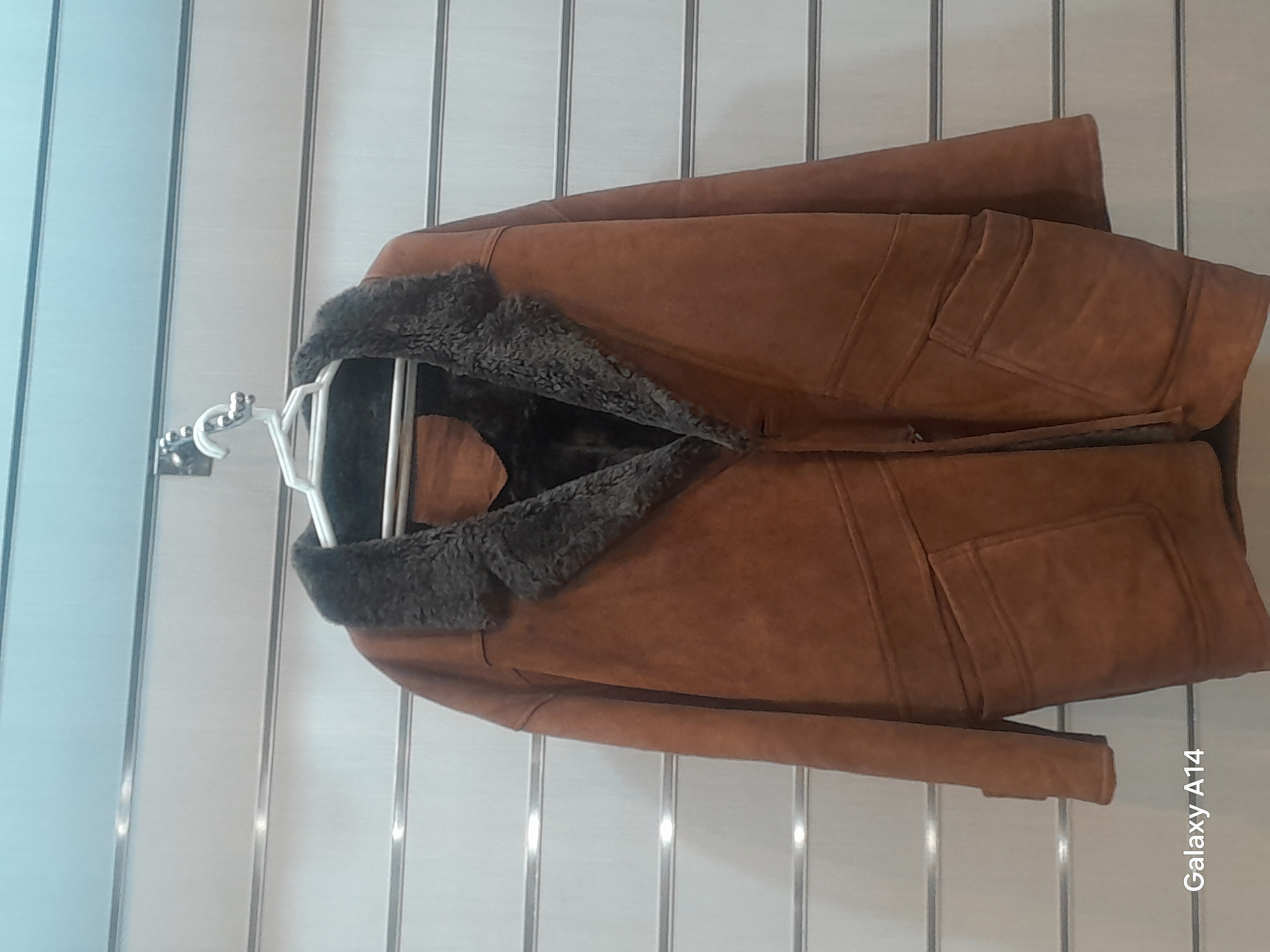 اورکت مردانه پوست بوفالو اصلی برند leather SAJAD بادام بسیار بالا