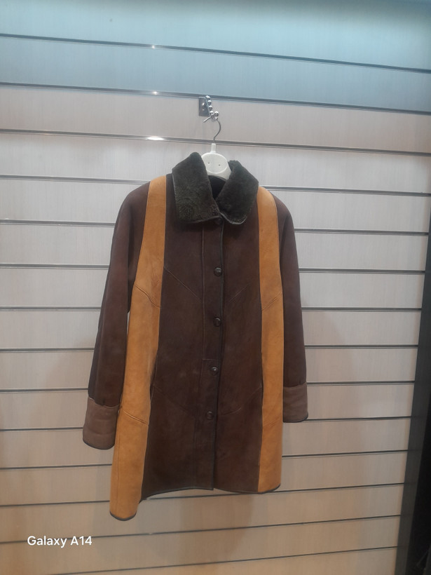 پالتو زنان پوست بوفالو اصلی برندleather SAJADبا دوام بسیار بالا