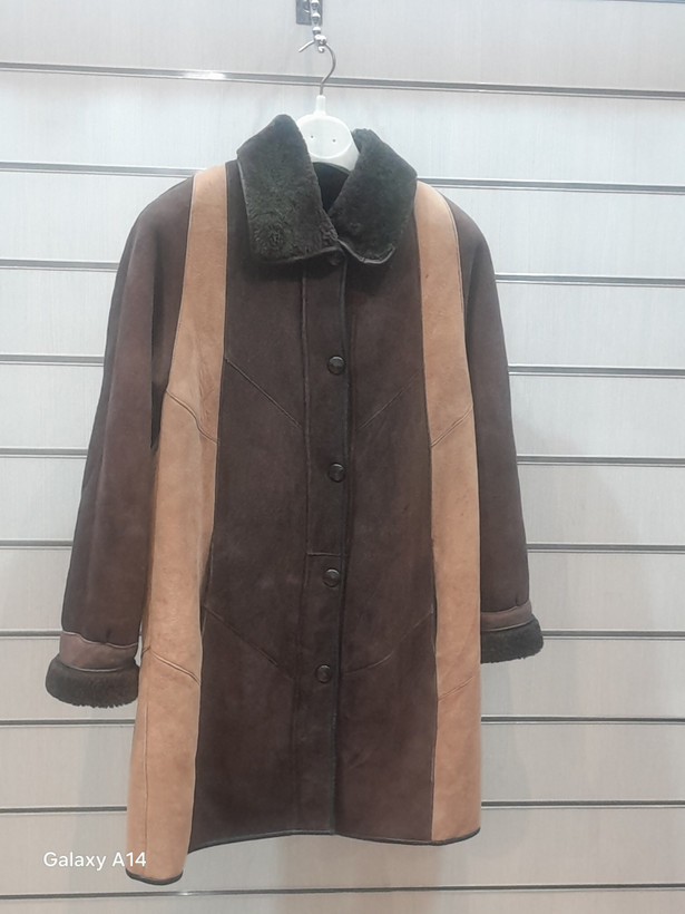 پالتو زنان پوست بوفالو اصلی برندleather SAJADبا دوام بسیار بالا