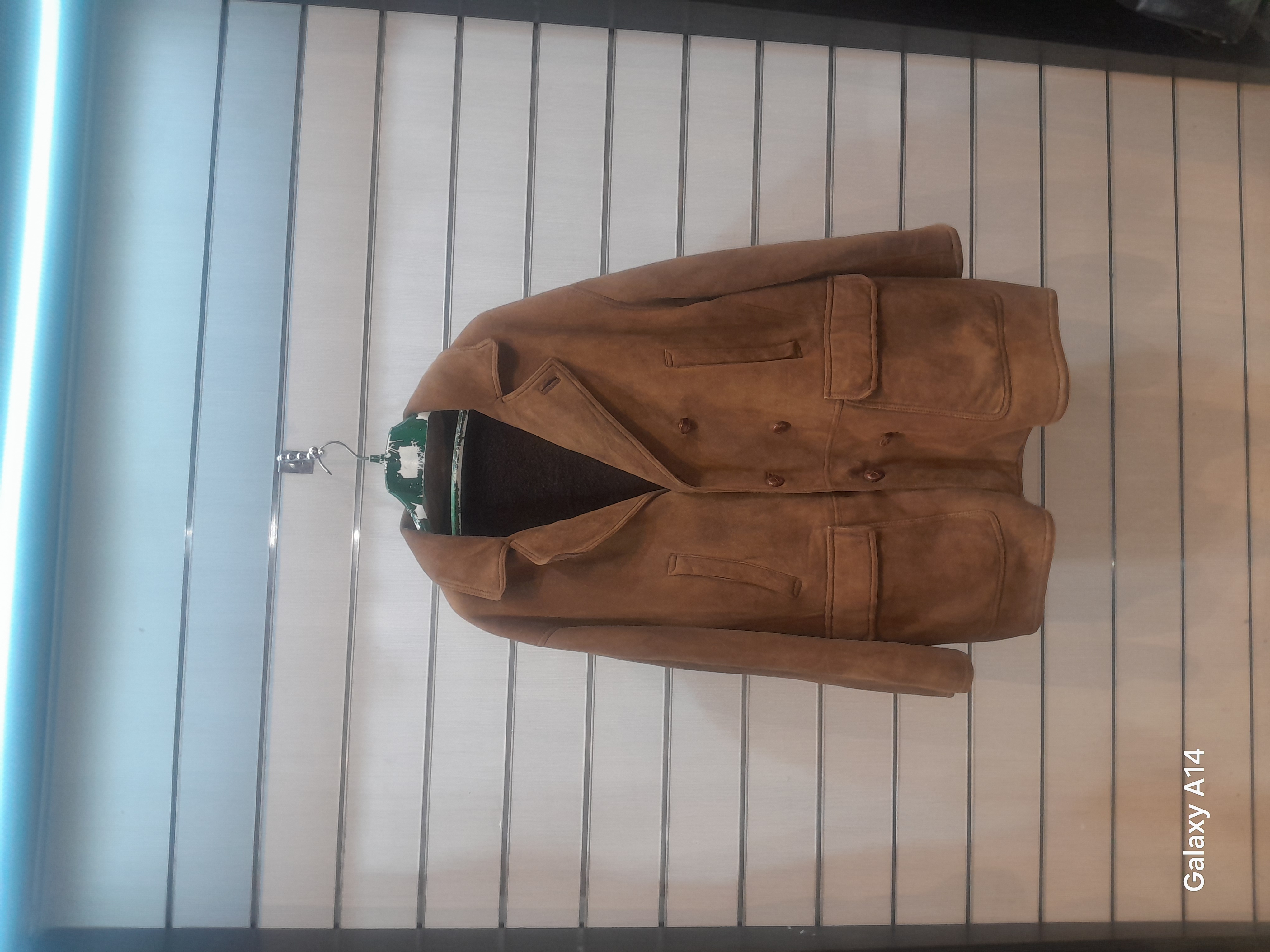 اورکت مردانه پوست بوفالو اصلی برند leather SAJAD بادام بسیار بالا