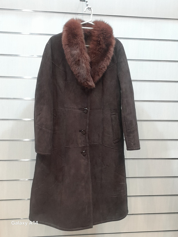 پالتو زنانه پوست بوفالو یق پوست روباه اصلی برند leather SAJADبادوام بسیار بالا