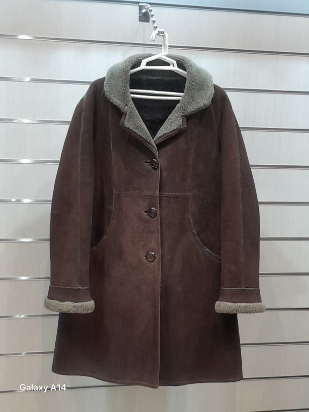 پالتو زنانه پوست بوفالو اصلی برند leather SAJADبادوام بسیار بالا