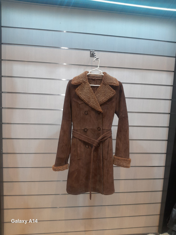 پالتو زنانه پوست بوفالو اصلی برند leather SAJADبادوام بسیار بالا
