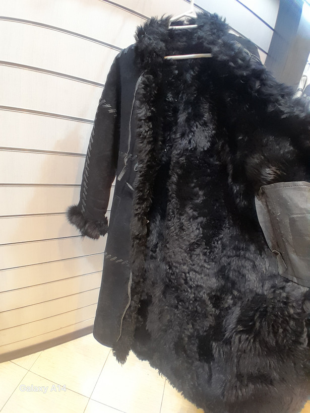 پالتو زنانه پوست بوفالو اصلی برند leather SAJADبادوام بسیار بالا