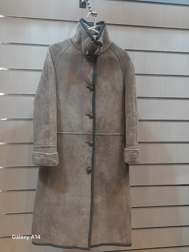 پالتو یونیسکس پوست بوفالو اصلی برند leather SAJADگرماودوام بسیار بالایی دارد