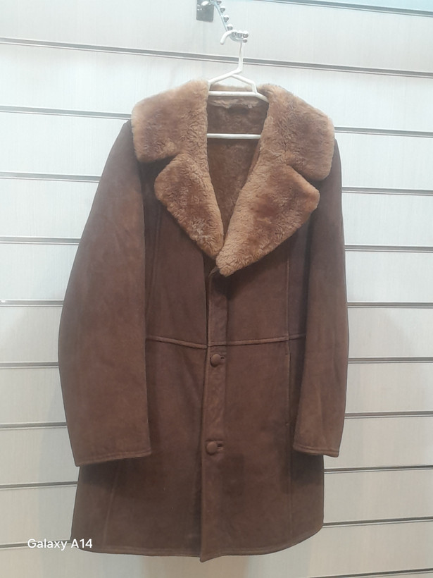 اورکت مردانه پوست بوفالو یقه پوست گوسفندمیرینوس اصلی برند leather SAJAD بادام بسیار بالا