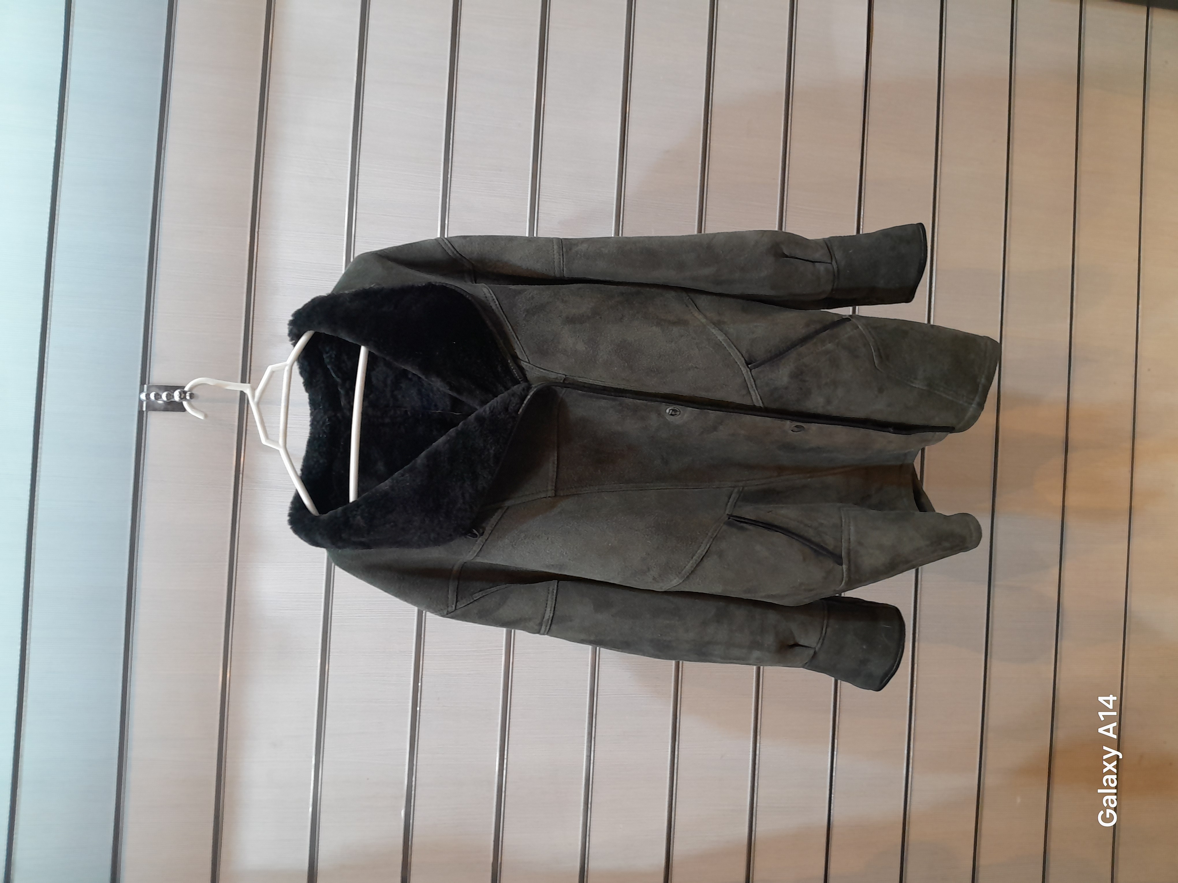 اورکت مردانه پوست بوفالو اصلی برند leather SAJAD بادام بسیار بالا