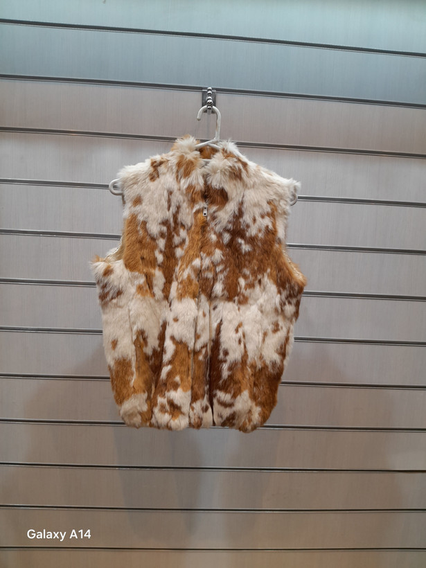 سارافون زنانه پوست خرگوش اصلی برند leather SAJAD گرما و دوام بسیار بالایی دارد