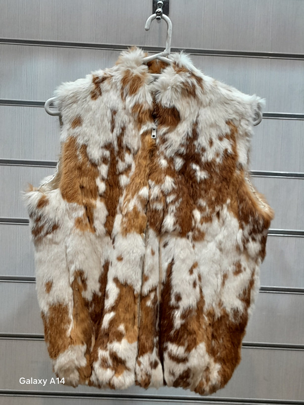 سارافون زنانه پوست خرگوش اصلی برند leather SAJAD گرما و دوام بسیار بالایی دارد
