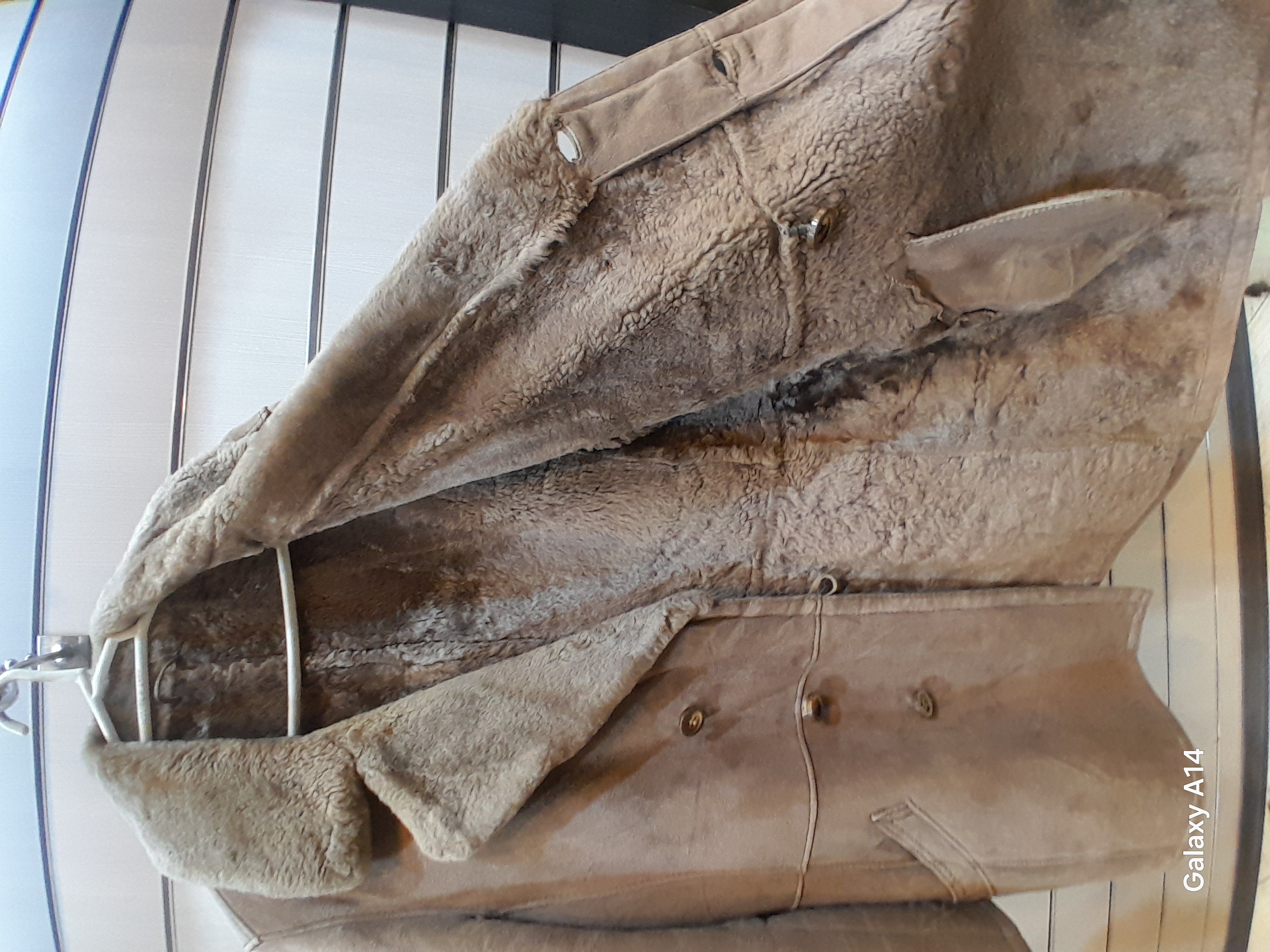 اورکت مردانه پوست بوفالو یقه پوست گوسفندمیرینوس اصلی برند leather SAJAD بادام بسیار بالا