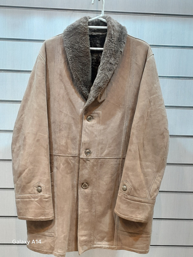 اورکت مردانه پوست بوفالو یقه پوست گوسفندمیرینوس اصلی برند leather SAJAD بادام بسیار بالا