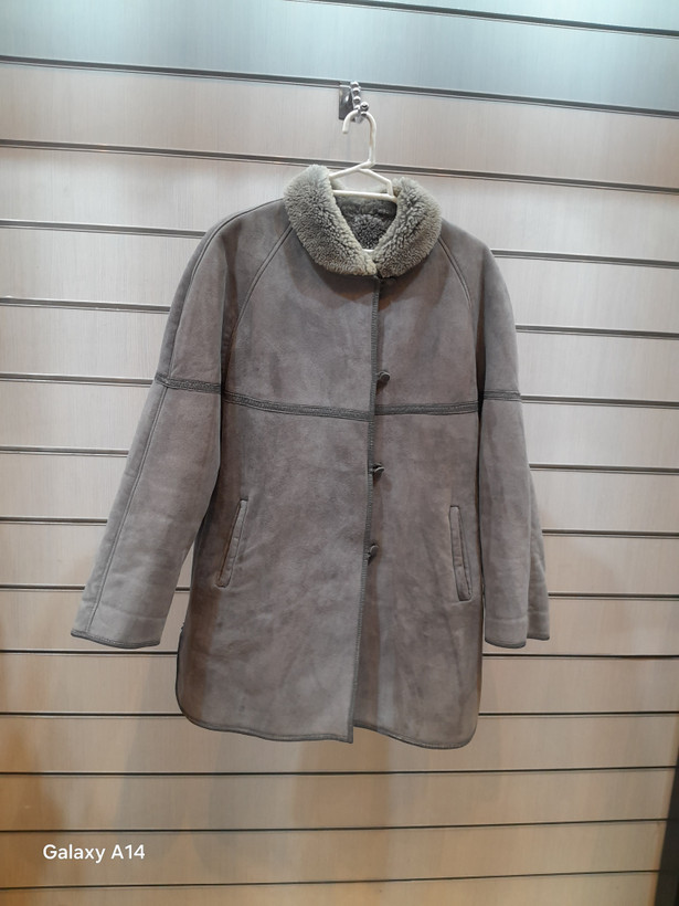 اورکت مردانه پوست بوفالو یقه پوست گوسفندمیرینوس اصلی برند leather SAJAD بادام بسیار بالا