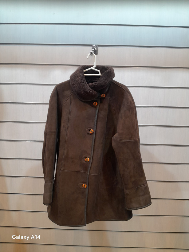 اورکت یونیسکس پوست بوفالو اصلی برند leather SAJAD بادام بسیار بالا