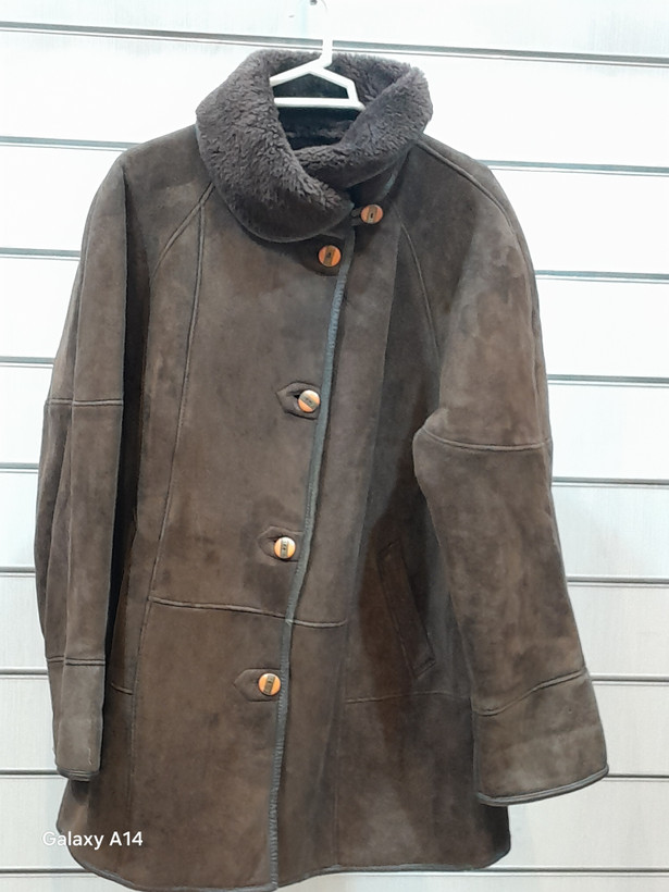 اورکت یونیسکس پوست بوفالو اصلی برند leather SAJAD بادام بسیار بالا