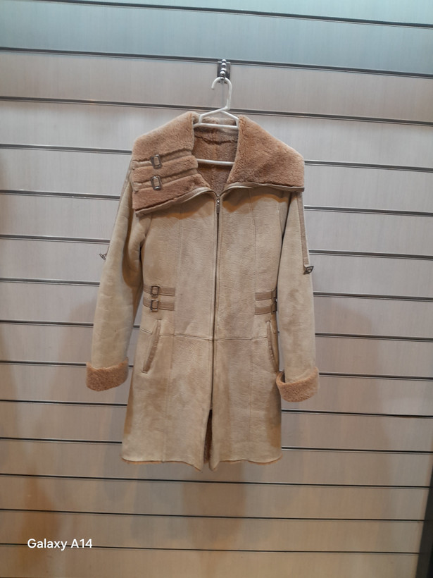 پالتو زنانه پوست بوفالو اصلی برند leather SAJADبادوام بسیار بالا