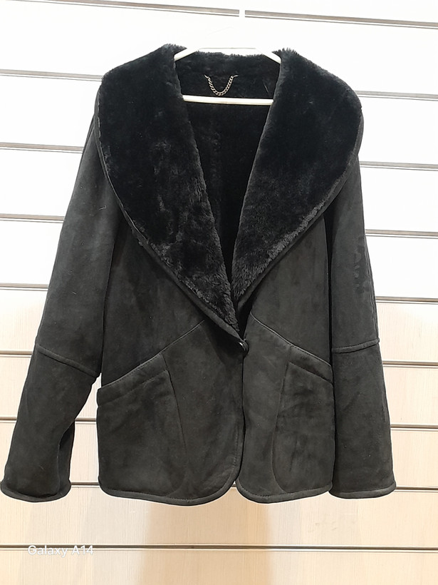 اورکت یونیسکس پوست بوفالویقه پوست گوسفندمیرینوس اصلی برند leather SAJAD بادام بسیار بالا