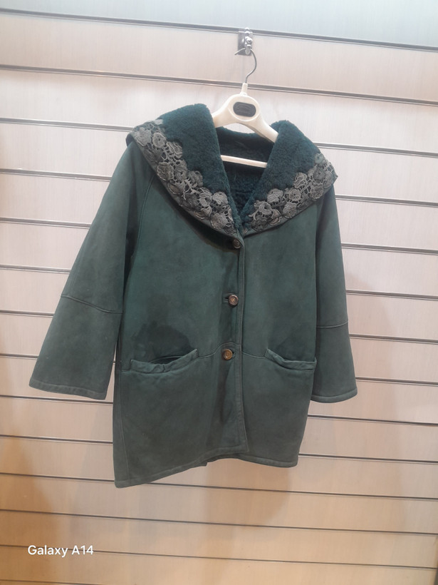 پالتو زنانه پوست بوفالو اصلی برند leather SAJADبادوام بسیار بالا