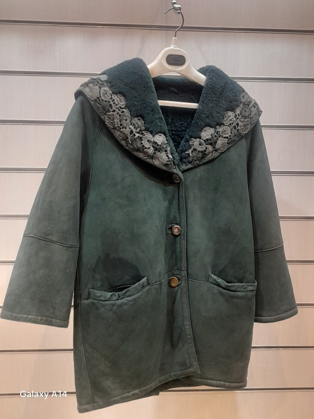 پالتو زنانه پوست بوفالو اصلی برند leather SAJADبادوام بسیار بالا
