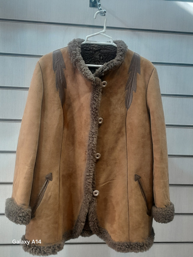 اورکت زنانه پوست بوفالو اصلی برند leather SAJAD بادام بسیار بالا