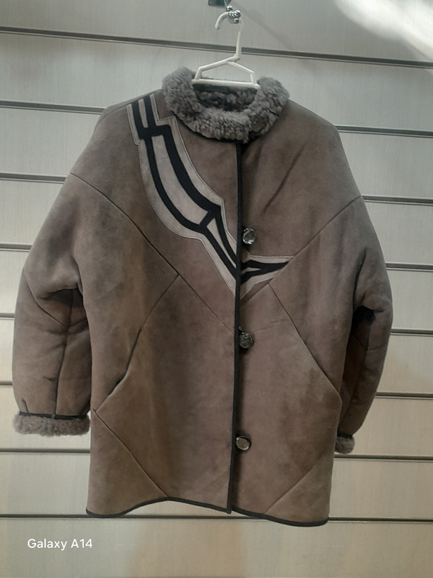 اورکت یونیسکس پوست بوفالو اصلی برند leather SAJAD بادام بسیار بالا