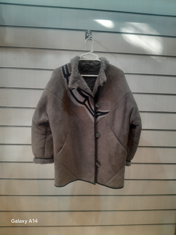 اورکت یونیسکس پوست بوفالو اصلی برند leather SAJAD بادام بسیار بالا