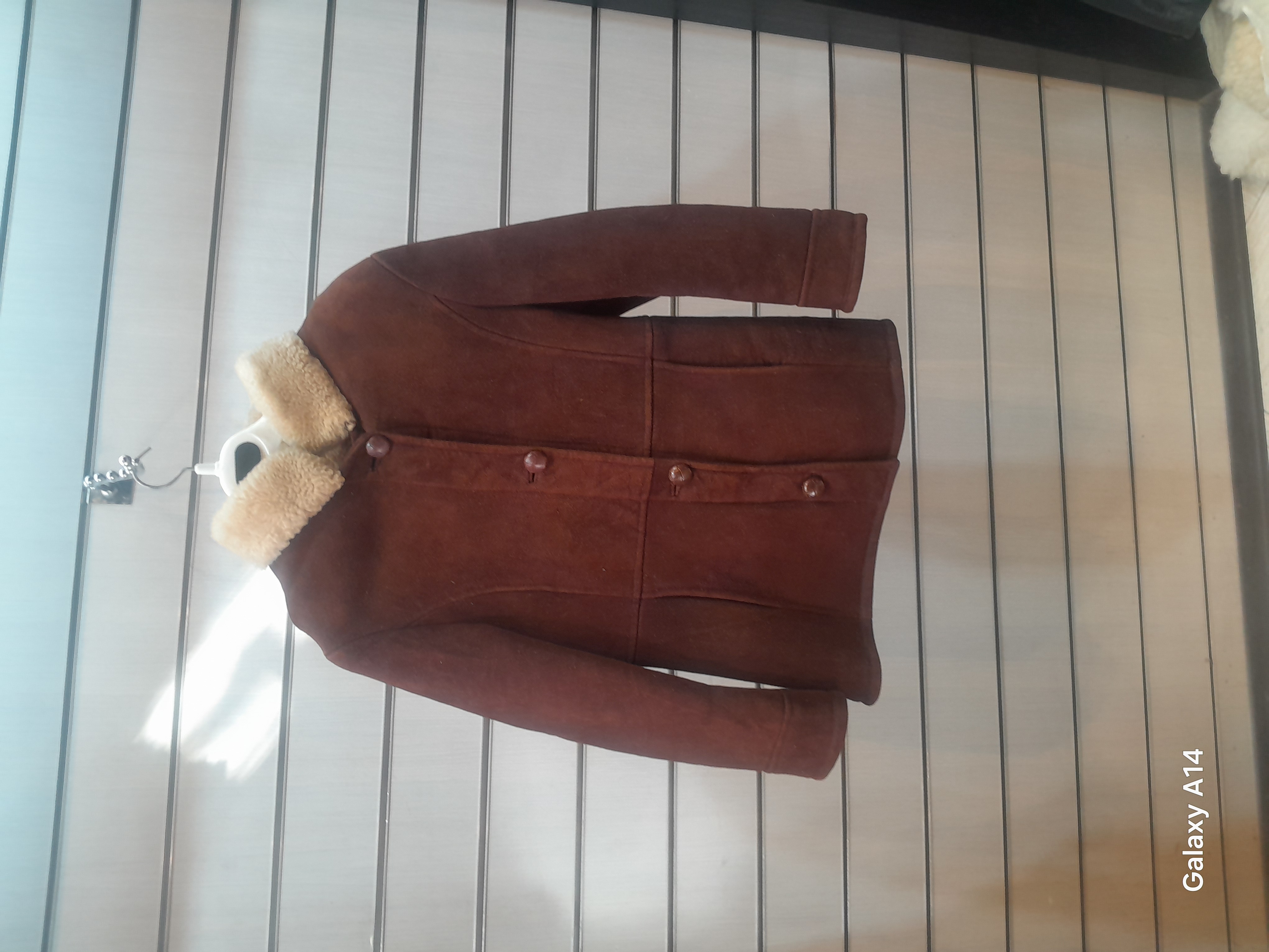 اورکت مردانه پوست بوفالو اصلی برند leather SAJAD بادام بسیار بالا