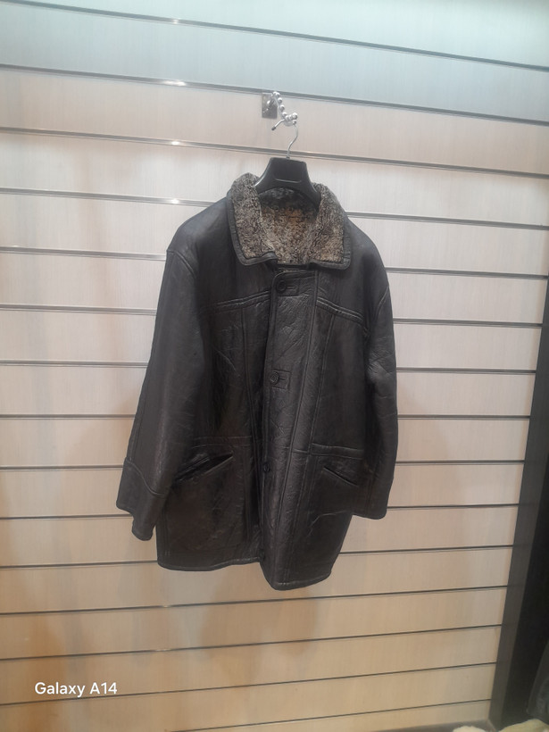 اورکت مردانه پوست بوفالو اصلی برند leather SAJAD بادام وگرمابسیار بالا