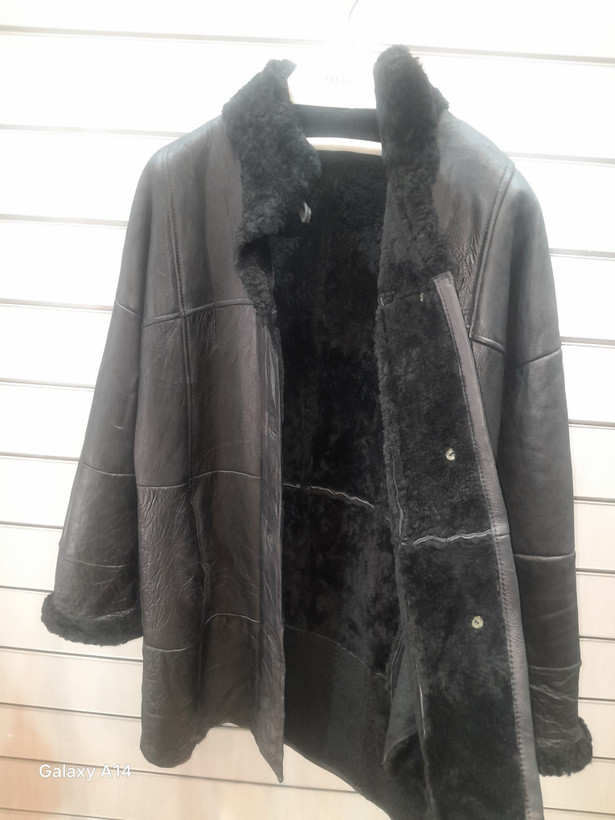 اورکت یونیسکس پوست بوفالو اصلی برند leather SAJAD بادام و گرما بسیار بالا