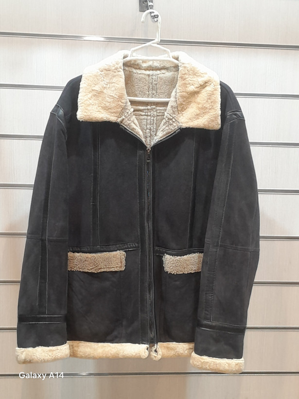 کاپشن مردانه پوست بوفالو یقه پوست گوسفندمیرینوس طبیعی برند leather SAJAD بادوام و گرما بسیار بالا