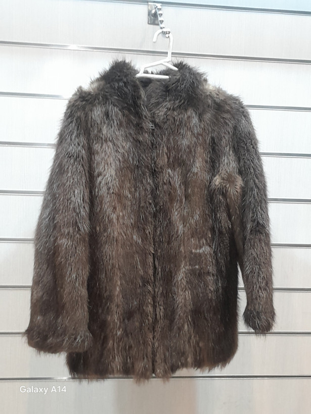 پالتو یونیسکس پوست سنجاب اصلی برند leather SAJAD با دوام وگرمابسیار بالا