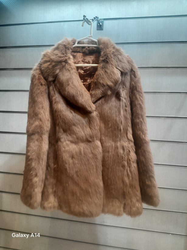 پالتو یونیسکس پوست خرگوش طبیعی برند leather SAJAD بادوام وگرمابسیار بالا