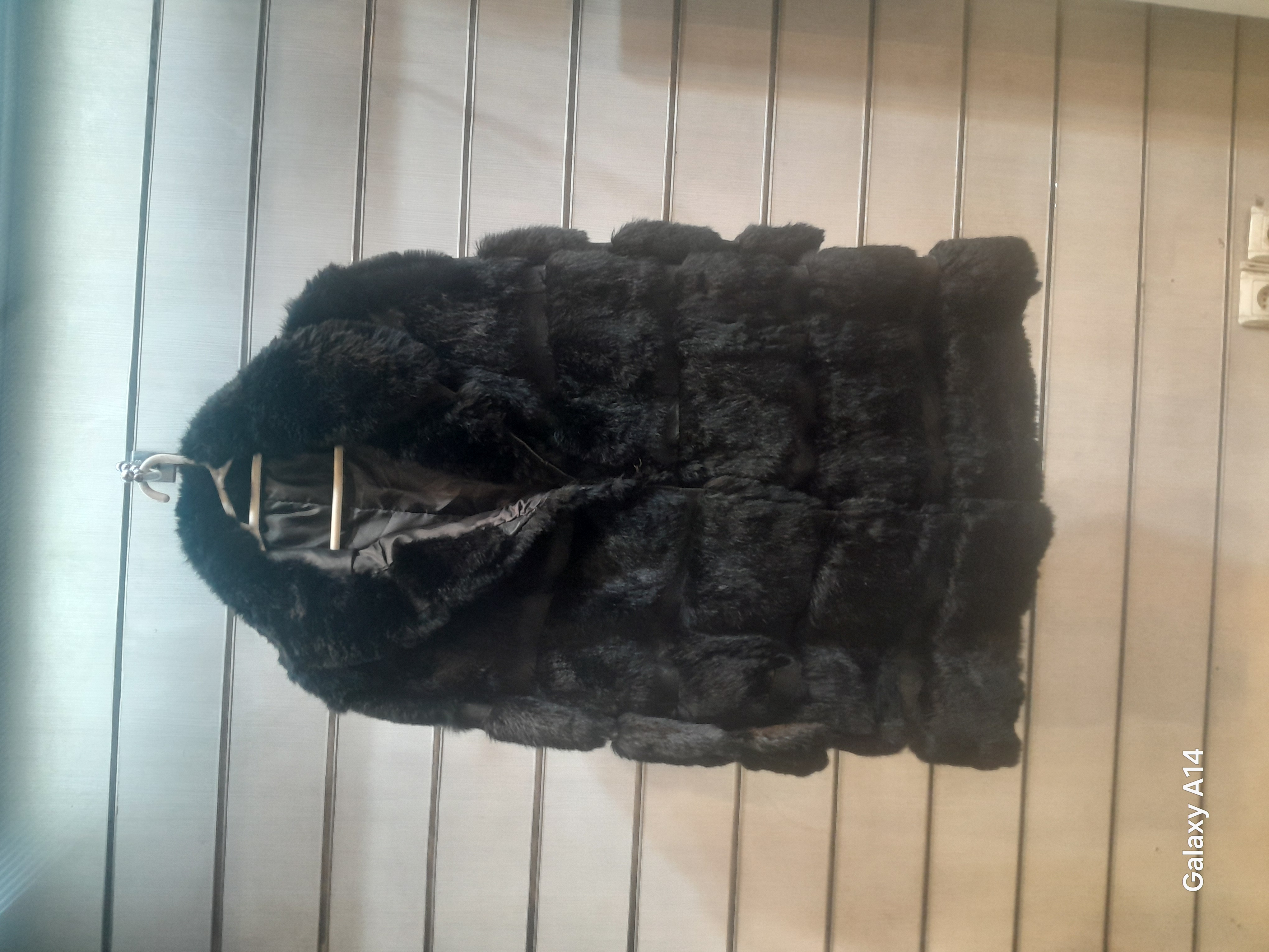 پالتو یونیسکس پوست خرگوش طبیعی برند leather SAJAD بادوام وگرمابسیار بالا