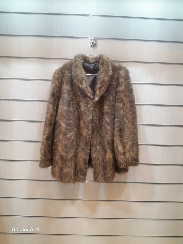 پالتو یونیسکس پوست سنجاب طبیعی برند leather SAJAD بادام بسیار بالا