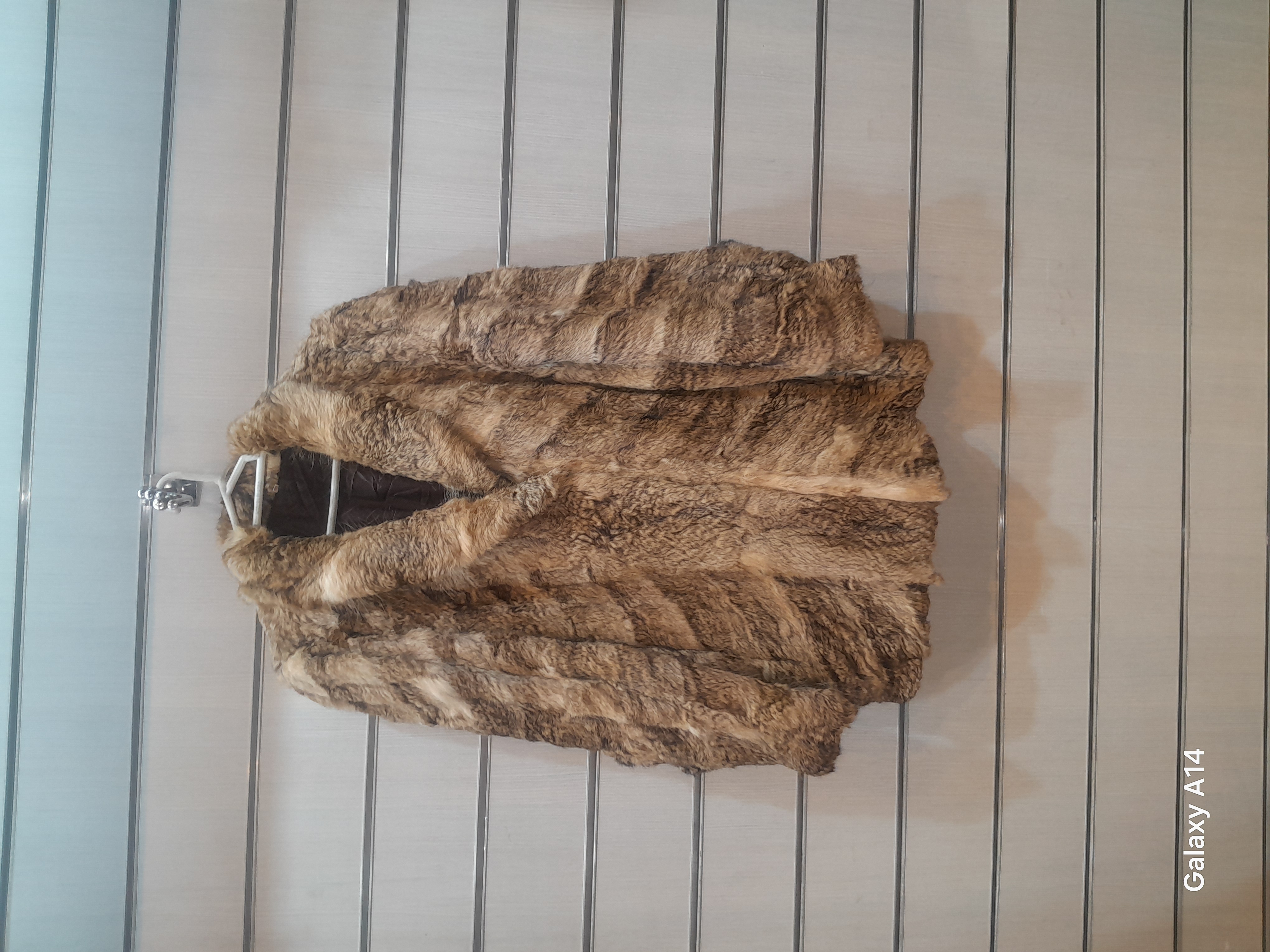 پالتو یونیسکس پوست خرگوش طبیعی برند leather SAJAD بادوام وگرمابسیار بالا