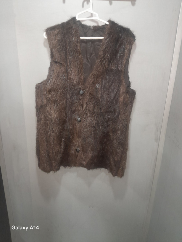 سارافون زنانه پوست سمور طبیعی برند leather SAJAD گرما و دوام بسیار بالایی دارد