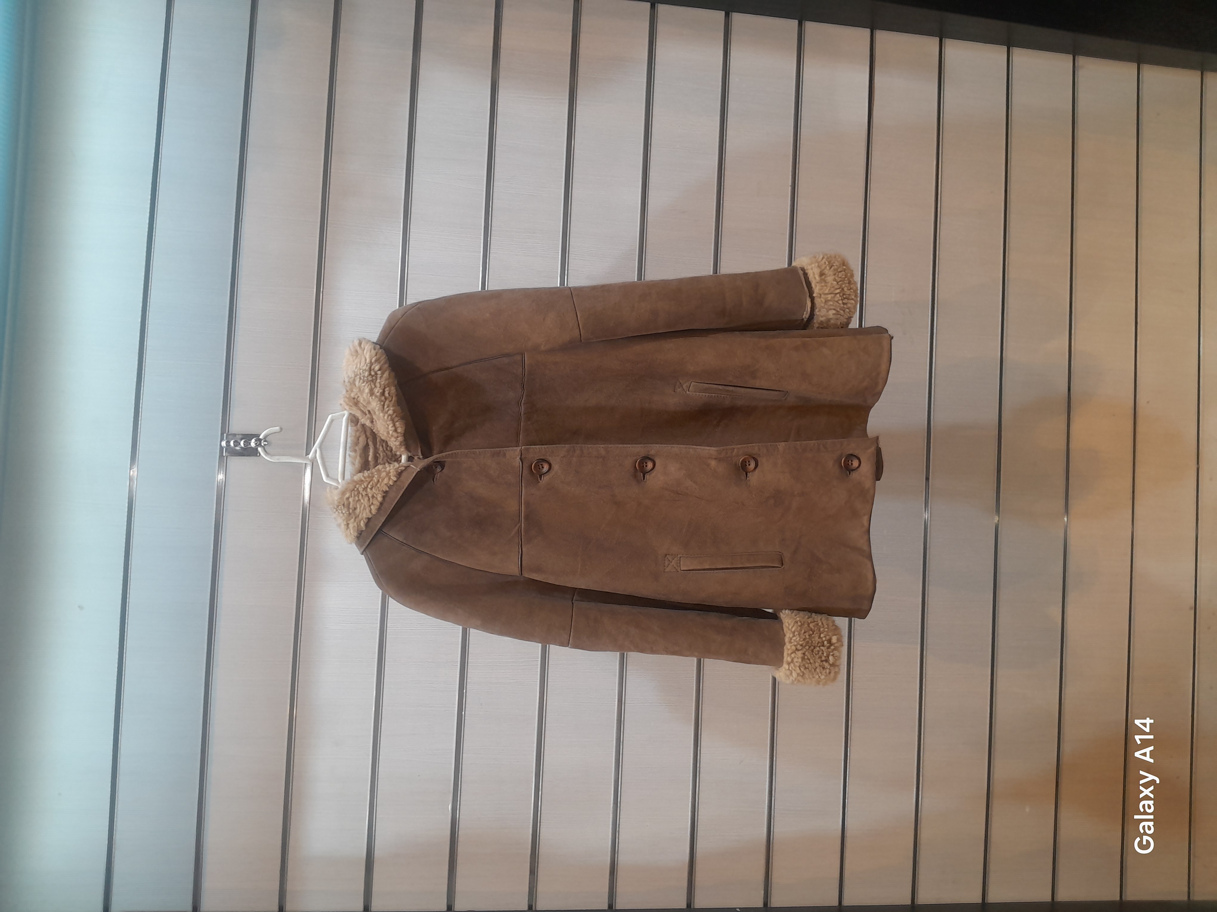 پالتو یونیسکس پوست بوفالو اصلی برند leather SAJAD بادوام وگرمابسیار بالا