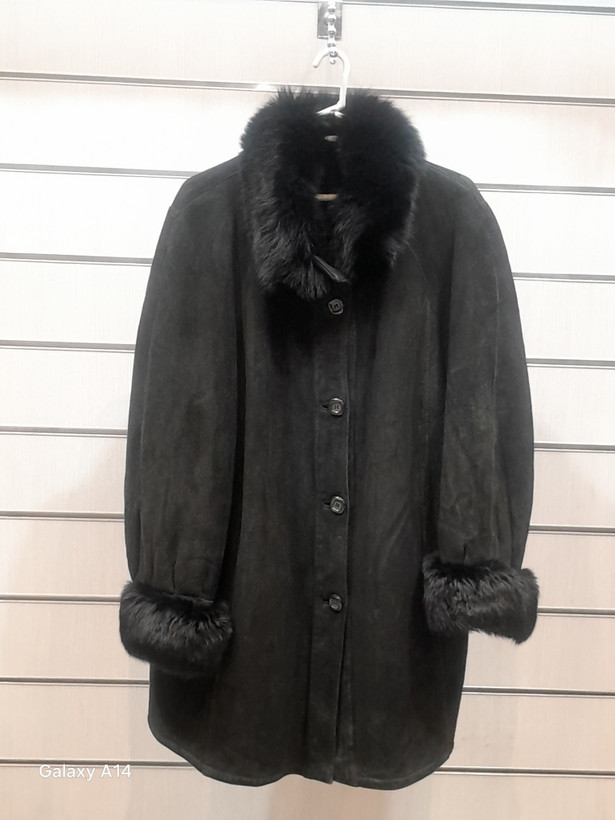 پالتو یونیسکس پوست بوفالو یقه پوست روباه طبیعی برند leather SAJAD بادوام وگرمابسیار بالا