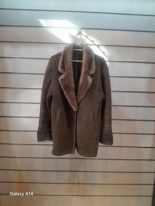اورکت یونیسکس پوست بوفالو یقه پوست مینگ طبیعی برند leather SAJAD بادام بسیار بالا